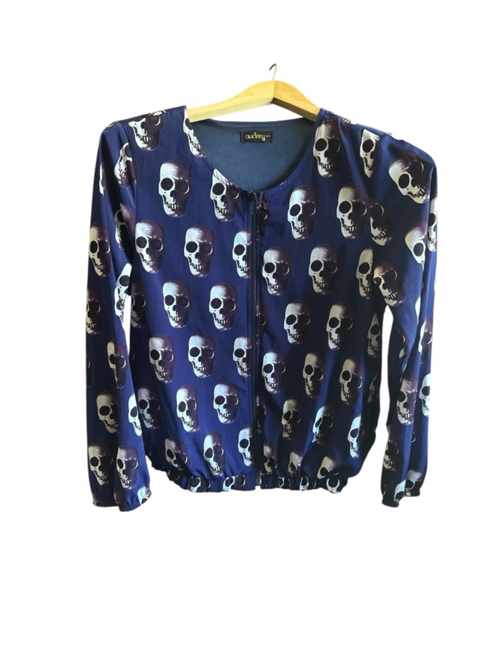 Audrey 3 +1 Womenโs Size Medium Skull Print Navy Bomber Jacket Goth Halloween
